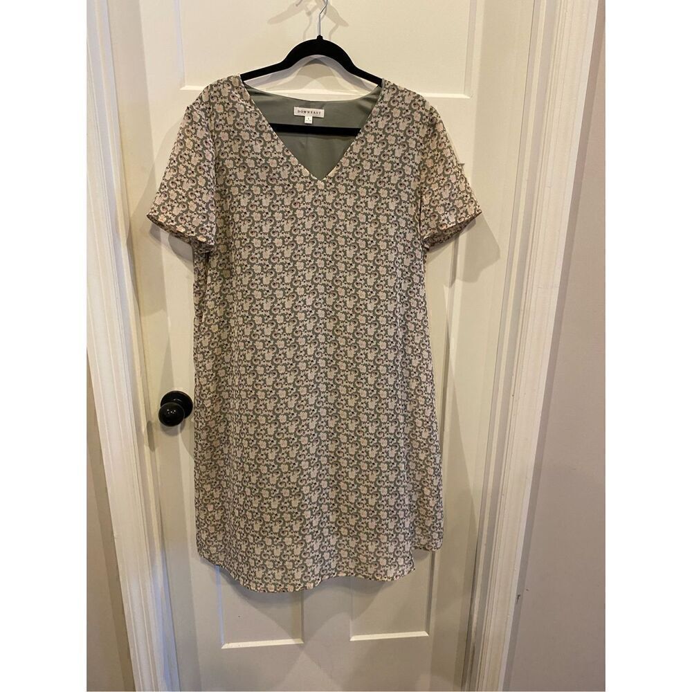 ✅Down East Spring Dress - Picture 1 of 4